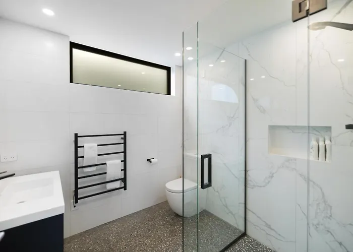 Aurora, Luxury In The Heart Of Villa