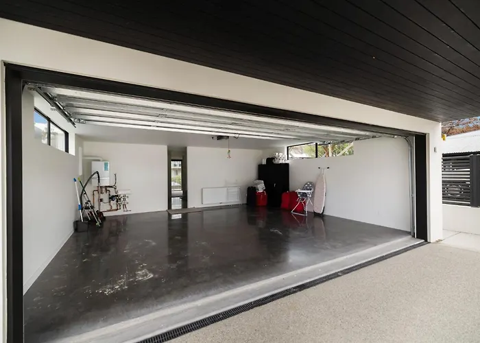 Aurora, Luxury In The Heart Of Wanaka
