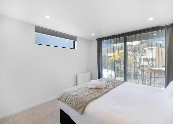 Aurora, Luxury In The Heart Of *